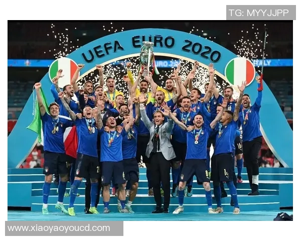 足球球星在社交平台分享个人心情和训练生活,粉丝互动热烈支持 足球球星在社交平台分享个人心情和训练生活,粉丝互动热烈支持