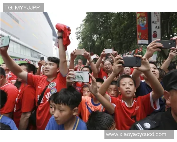 足球球星携手拜年活动回顾及影响分析 从2010年到 足球球星携手拜年活动回顾及影响分析 从2010年到